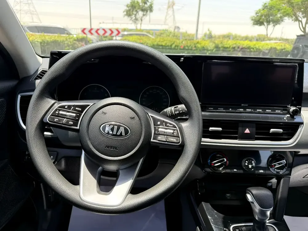2022 Kia Seltos Full Options GCC Specs | Low Mileage Single Owner Used Car For Sale - Image 14