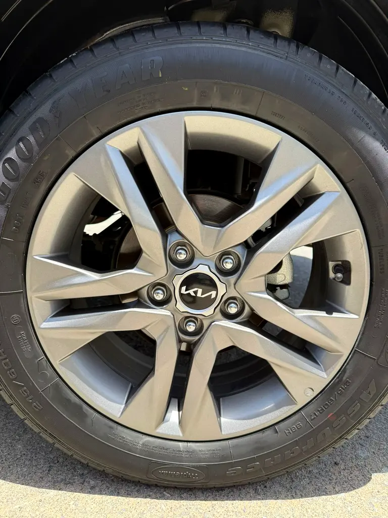 2022 Kia Seltos Full Options GCC Specs | Low Mileage Single Owner Used Car For Sale - Image 17