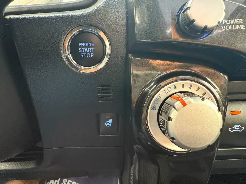 2024 Toyota 4Runner TRD Off-Road Premium FACE-LIFTED 2025 360 CAMERAS Canadian Specs - Image 18