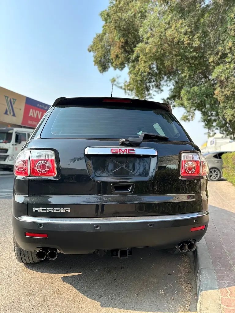 GMC Acadia 2012 GCC | 7-Seater | Excellent Condition - Image 5