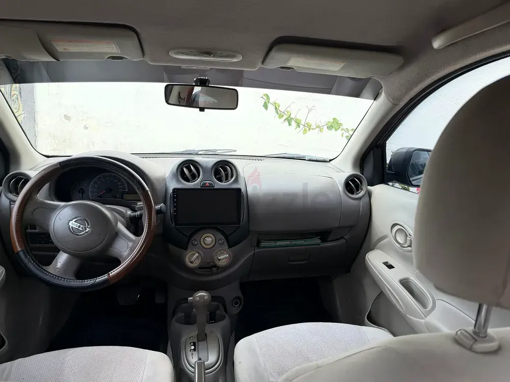 Nissan sunny - Image 4