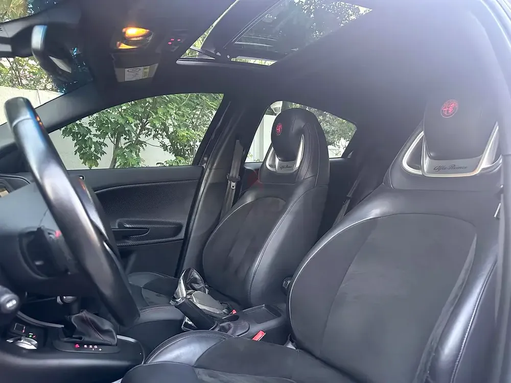 GIULIETTA 2019 Gcc in great condition - Image 8