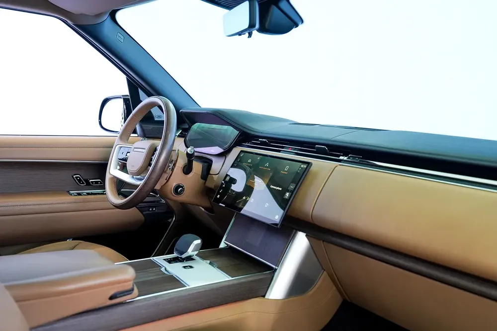 VOGUE AUTOBIOGRAPHY P530 | REAR ENTERTAINMENT | WARRANTY FEB 2030 | PANORAMIC ROOF - Image 7