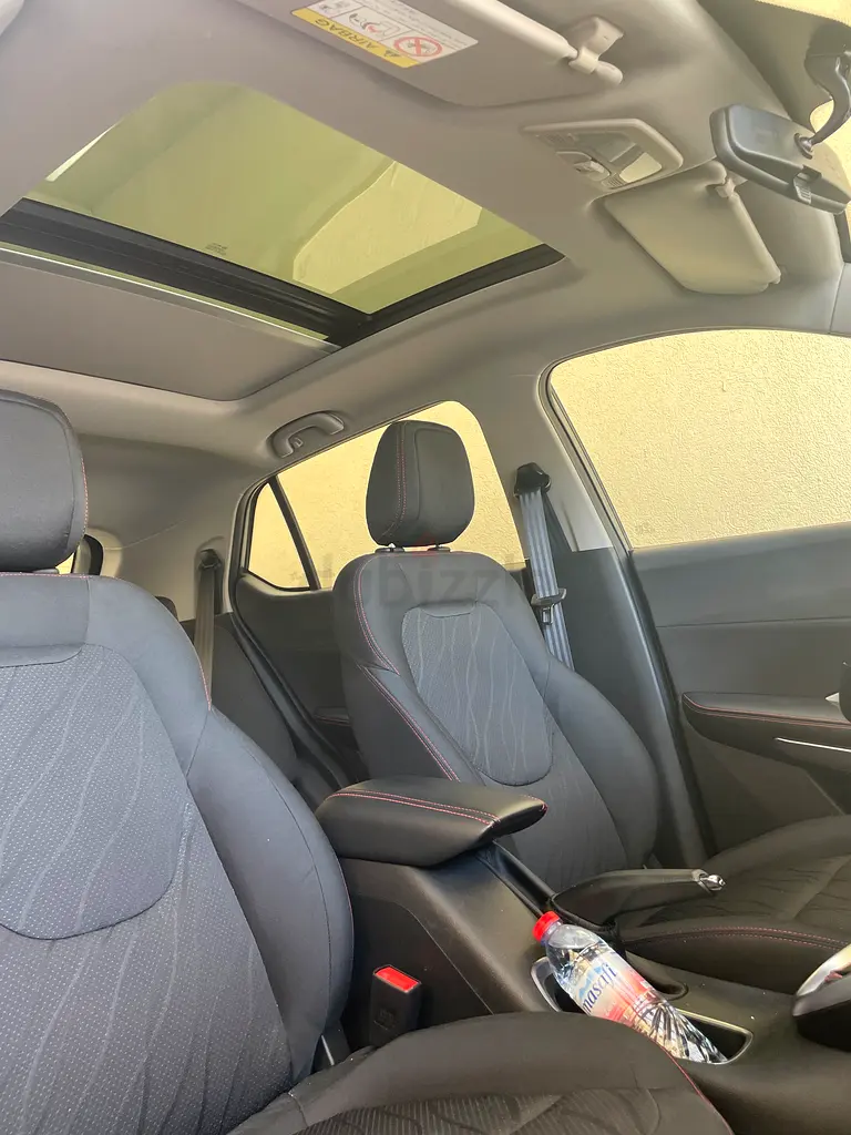 2024 Chevrolet Groove Premier | Like New | Under Warranty | Low Mileage - Image 5