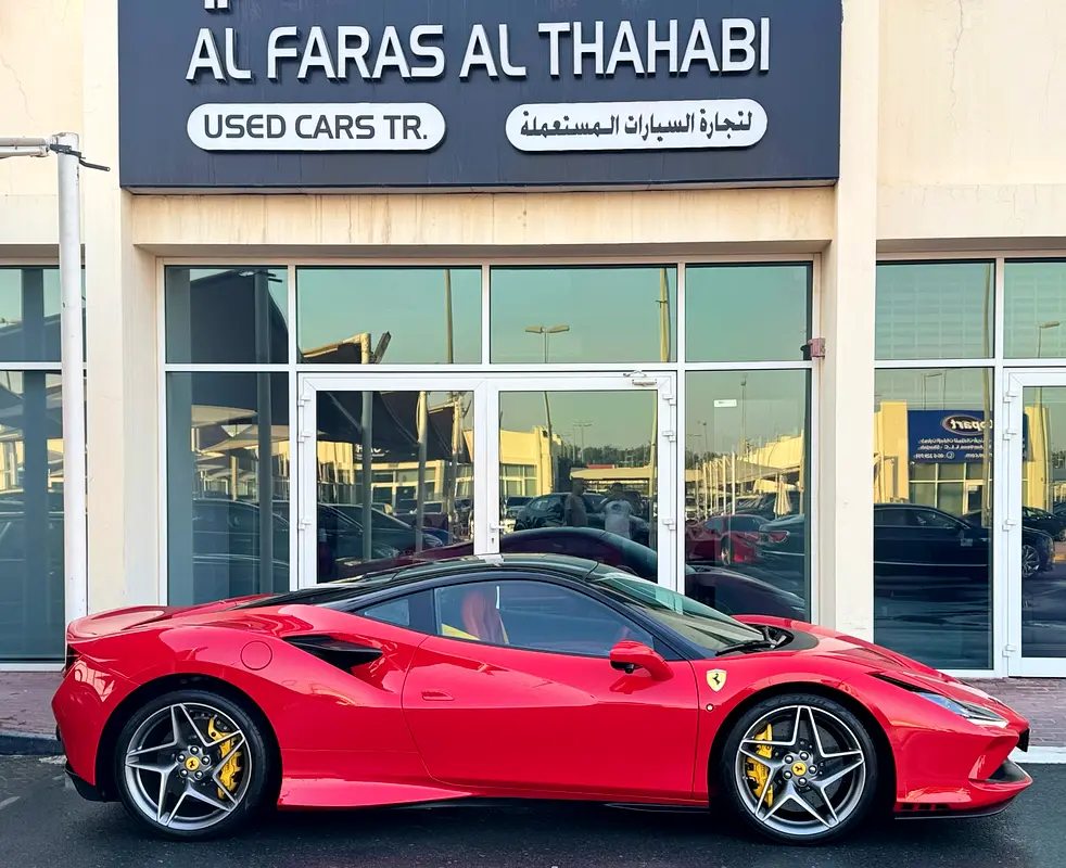 Ferrari F8 TRIBUTO 2022 low mileage full carbon full service history - Image 9
