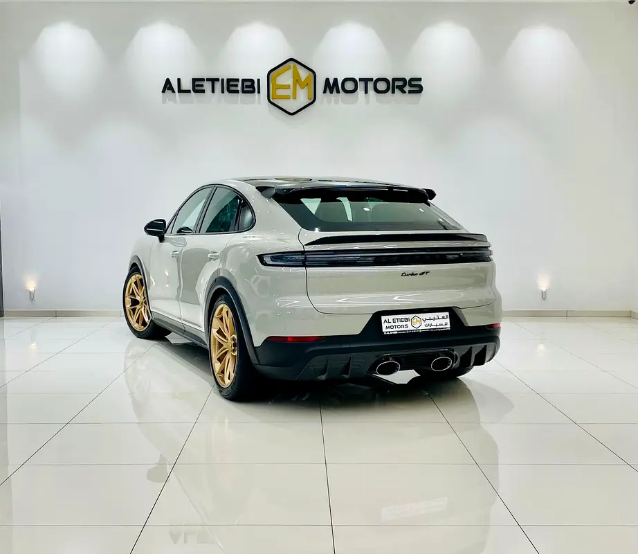 PORSCHE 
TURBO GT 
MODEL: 2024
KM : 18,000
GCC SPECS 
UNDER WARRANTY - Image 4