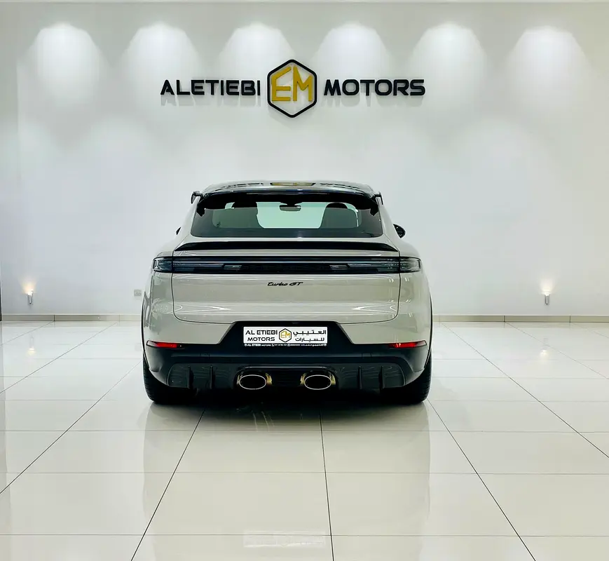 PORSCHE 
TURBO GT 
MODEL: 2024
KM : 18,000
GCC SPECS 
UNDER WARRANTY - Image 6