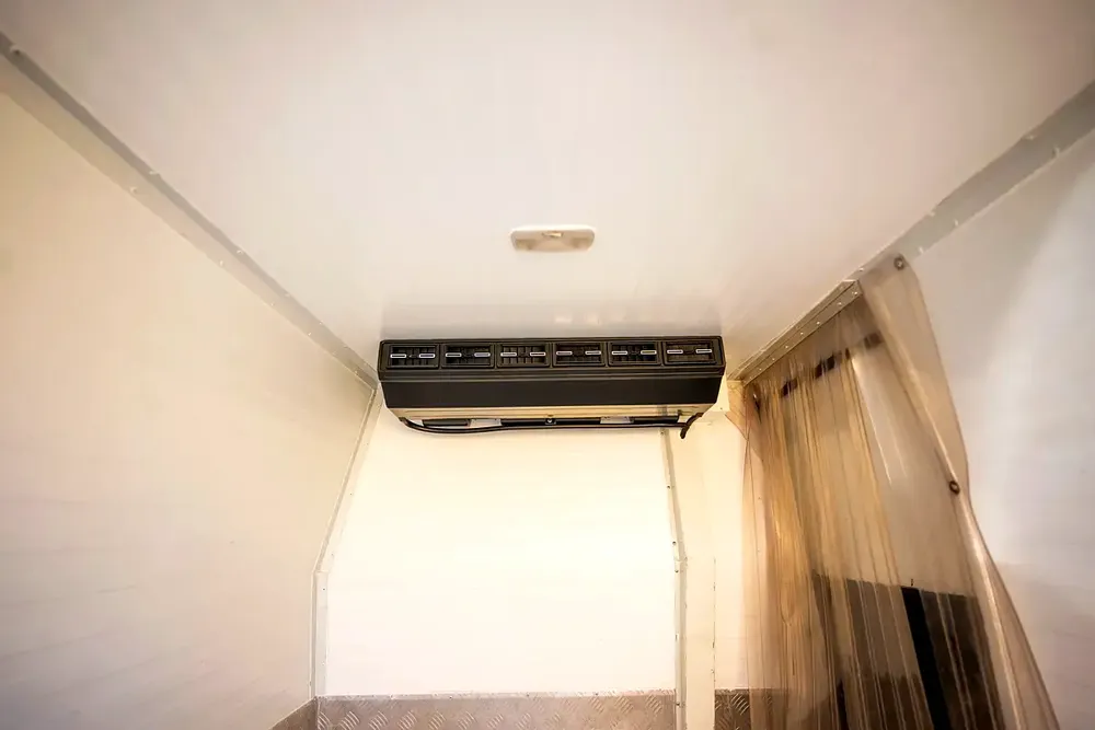 Peugeot Partner | Chiller Van | GCC Specs | Ref#P10909 - Image 8