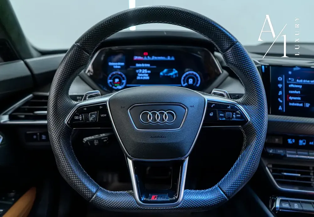 2023 Audi RS Etron GT, With Warranty & Service Contract, Carbon Package, Fully Loaded, GCC Spec - Image 10