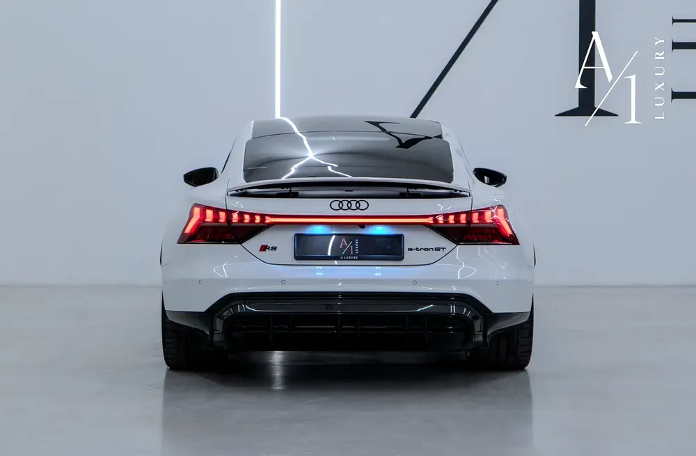 2023 Audi RS Etron GT, With Warranty & Service Contract, Carbon Package, Fully Loaded, GCC Spec - Image 5