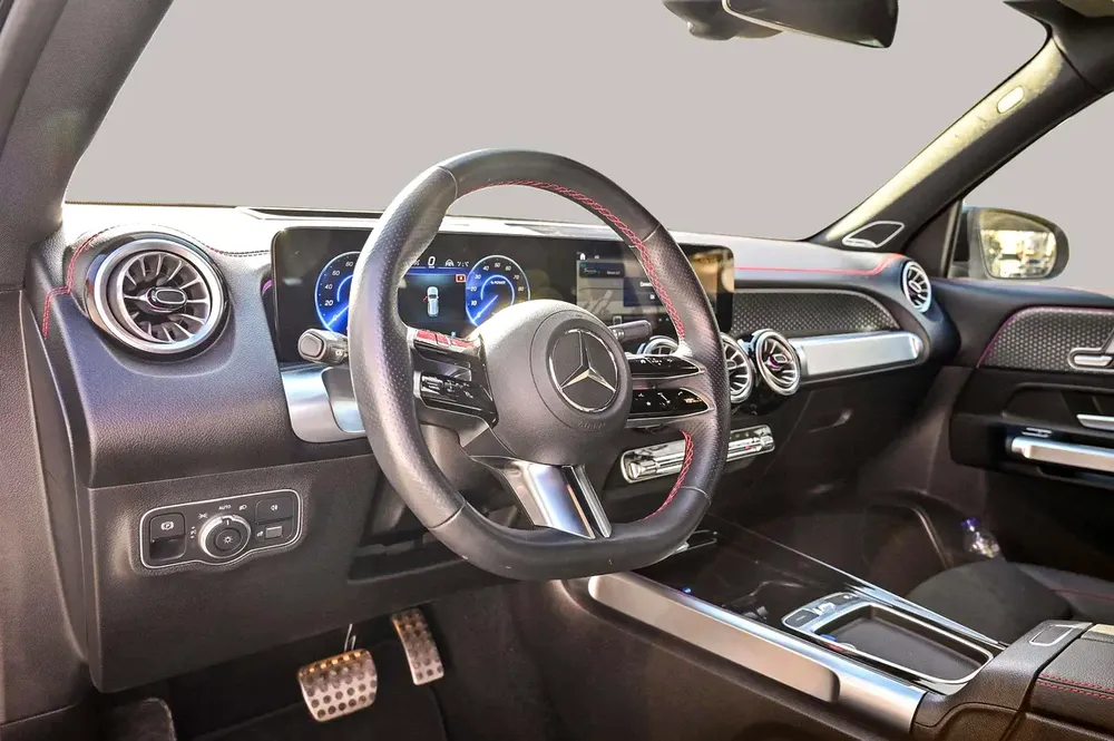 AED 2735/month | 2025 Mercedes-Benz EQB  | GCC Specs | Ref#413032 - Image 11