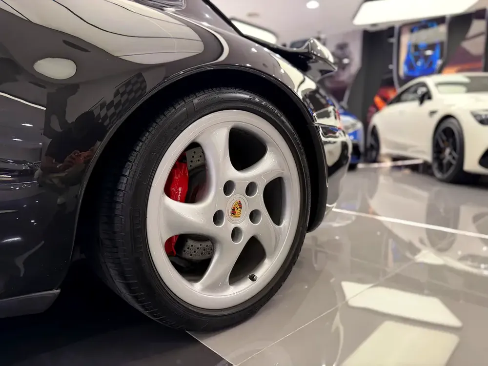 1996 Porsche 911 Turbo (993) - Pristine Japanese Spec - Collector Grade - Image 5