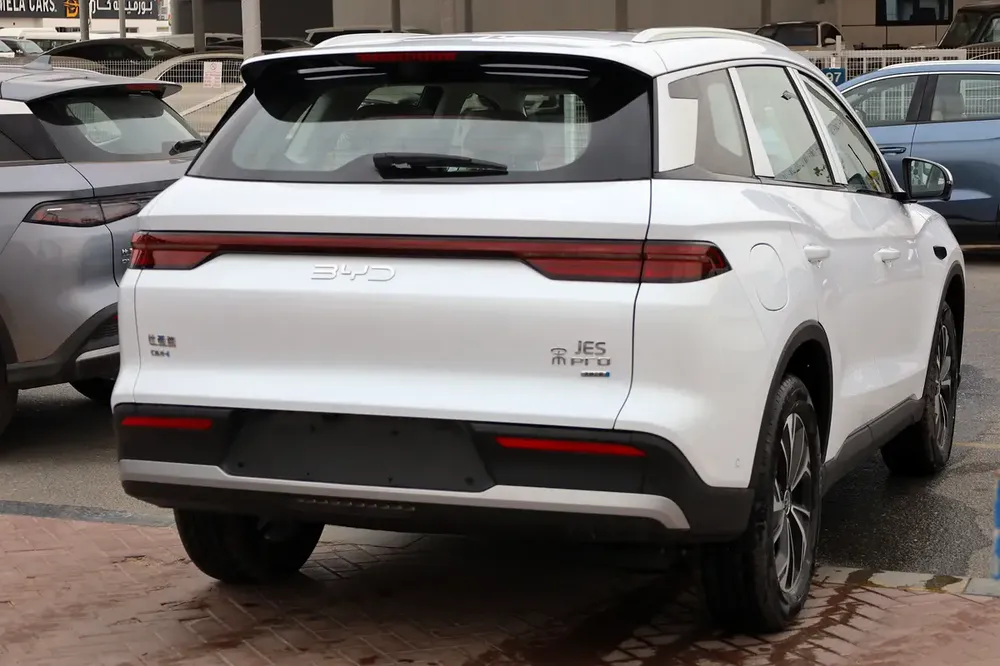 BYD Song Pro DM-i Superior 1.5L Plug-in Hybrid 2025 Model Only for EXPORT - Image 4