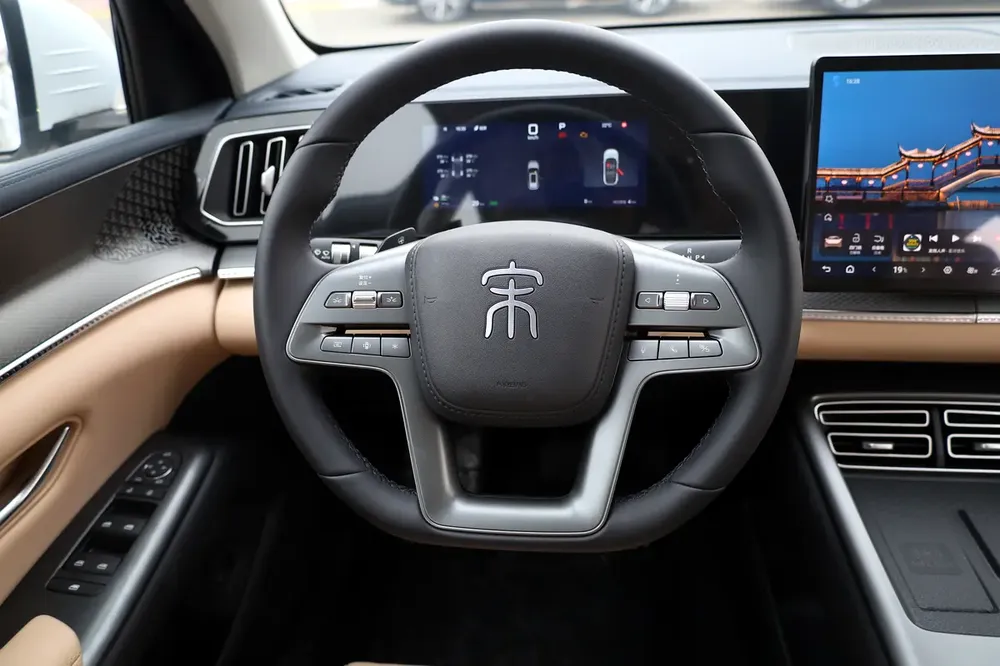 BYD Song Pro DM-i Superior 1.5L Plug-in Hybrid 2025 Model Only for EXPORT - Image 9