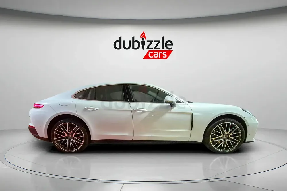 AED 7597/month | 2025 Porsche Panamera Standard | GCC Specs | Ref#397335 - Image 4