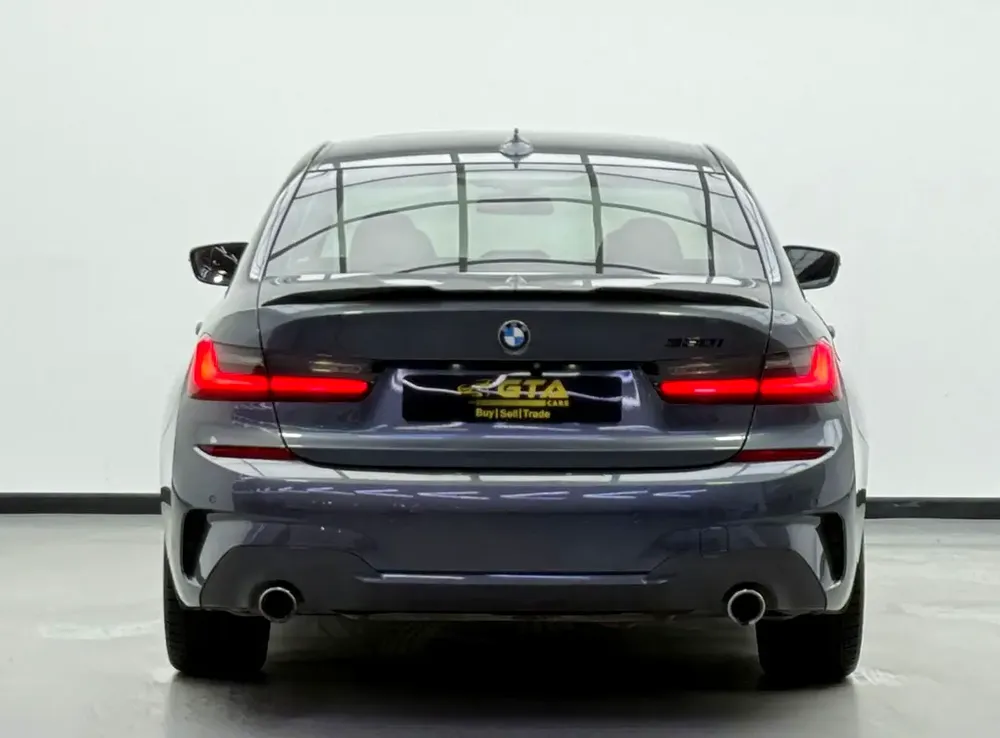 2019 BMW 330i M-Sport, 1 Year Unlimited Kms Warranty, Full BMW Service History, GCC - Image 5