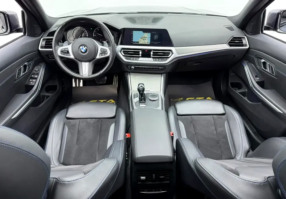2019 BMW 330i M-Sport, 1 Year Unlimited Kms Warranty, Full BMW Service History, GCC - Image 8