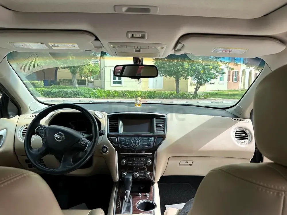 Nissan Pathfinder SL 2016 GCC Specs - Image 6