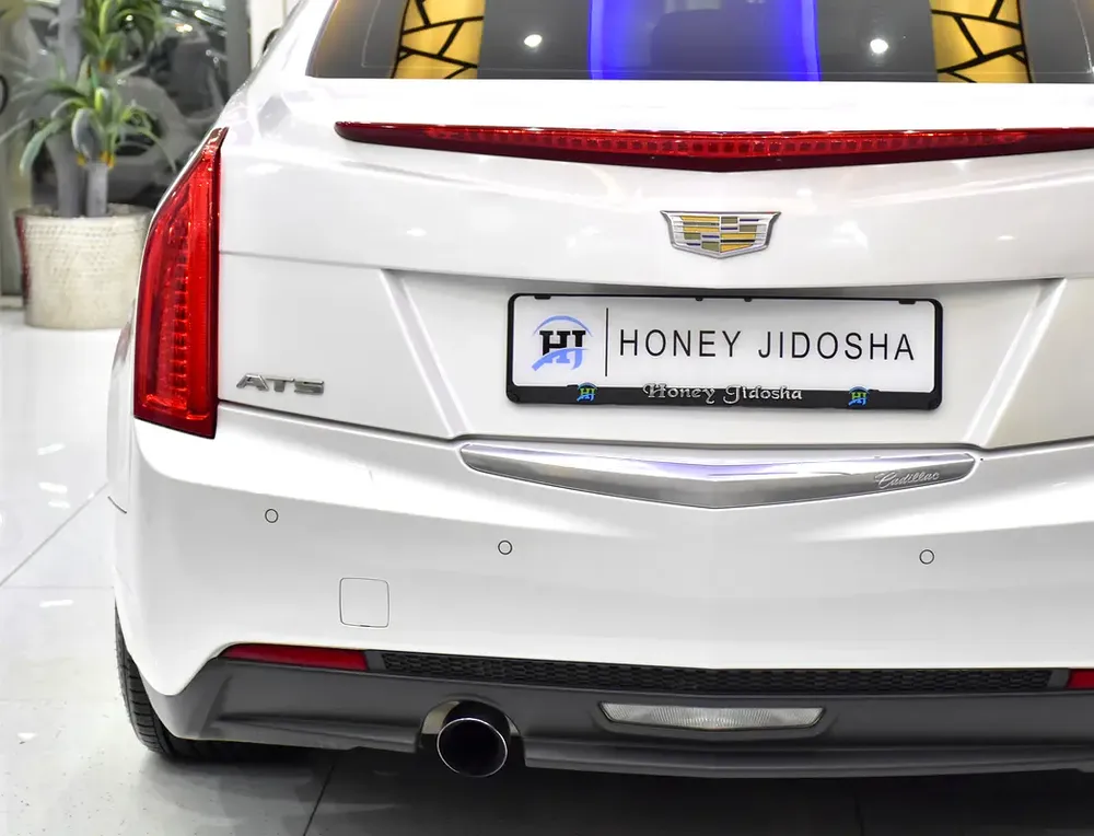 EXCELLENT DEAL for our Cadillac ATS ( 2015 Model ) in White Color GCC Specs - Image 8