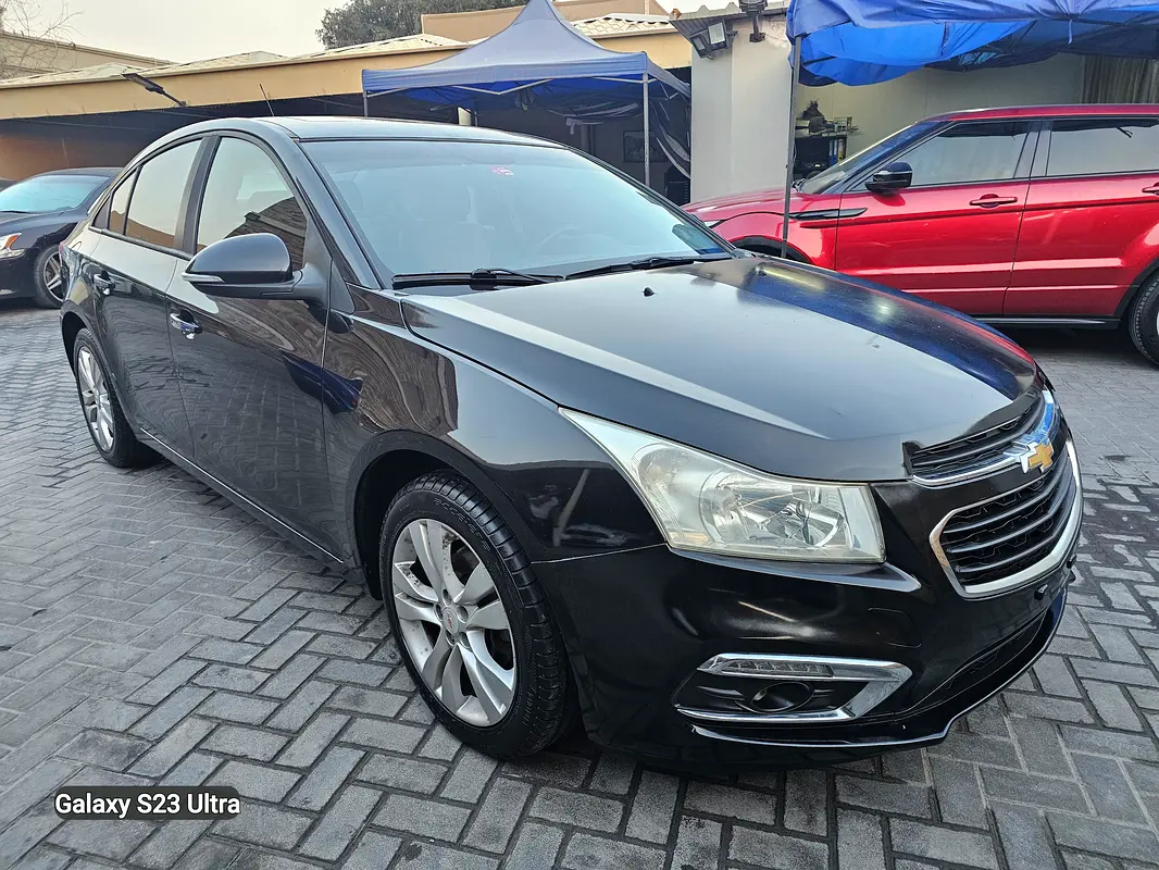 Chevrolet Cruze LT 2016 GCC Specs Original Paint Accident Free 1st Owner