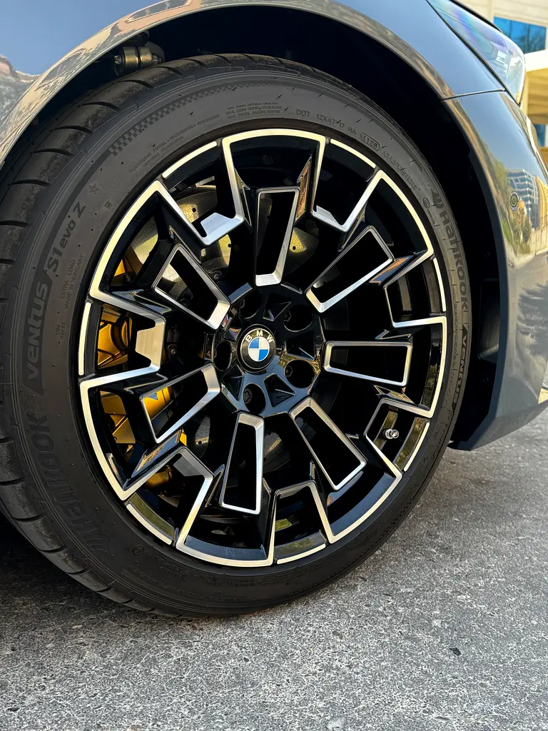 BMW M5 Touring , Ceramic Brakes , 2026 , 5 Years Service and Warranty - Image 7