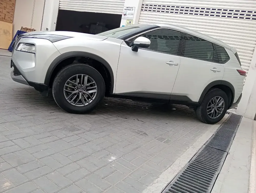 Nissan X-Trail 2023 SE | GCC Specs | Pristine Condition - Image 16
