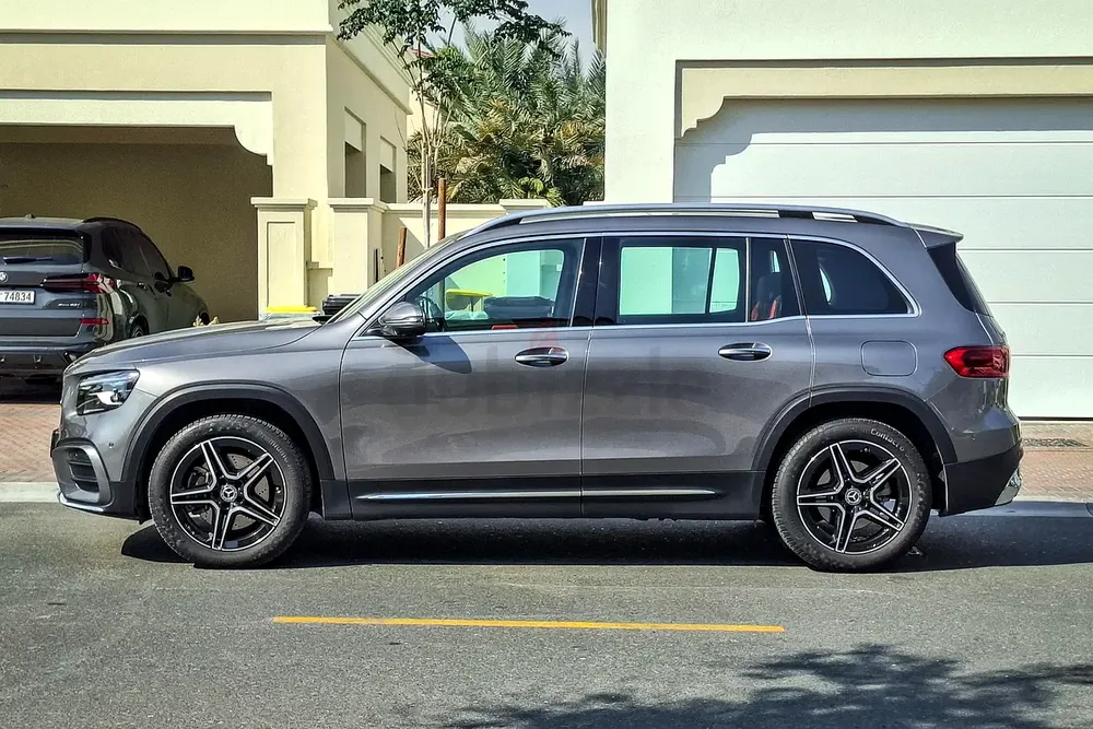 AED 3343/month | 2025 Mercedes-Benz GLB GLB 250 4MATIC | GCC Specs | Ref#414500 - Image 5