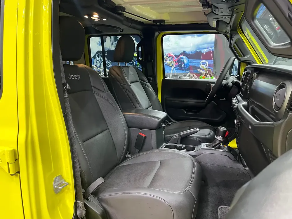 JEEP WRANGLER SPORT S 2023 MODEL IN AMAZING CONDITION BRIGHT YELLOW FACTORY PAINT - Image 15