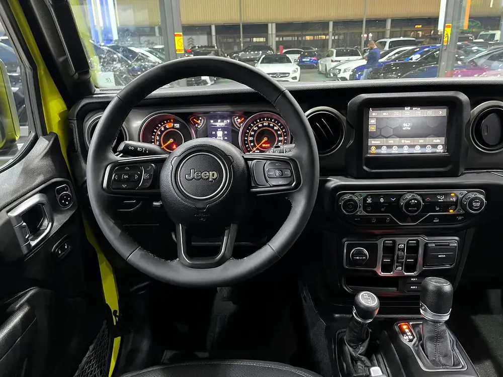 JEEP WRANGLER SPORT S 2023 MODEL IN AMAZING CONDITION BRIGHT YELLOW FACTORY PAINT - Image 19