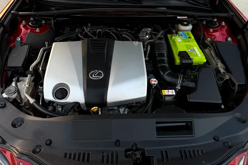 Lexus Service History / 2 Keys | Lexus ES350 F-Sport 2020 GCC Specifications (Single Owner) - Image 19
