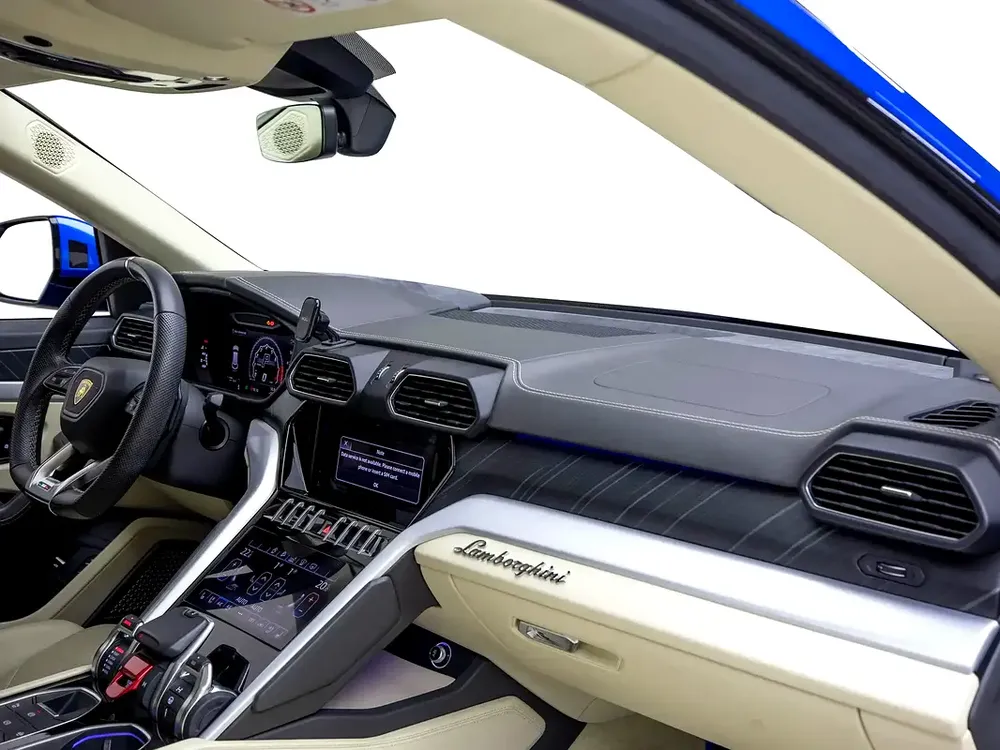 2019 | Lamborghini | Urus - Image 10