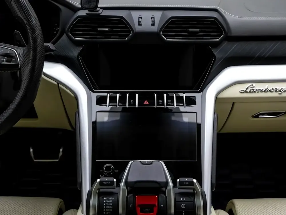 2019 | Lamborghini | Urus - Image 14