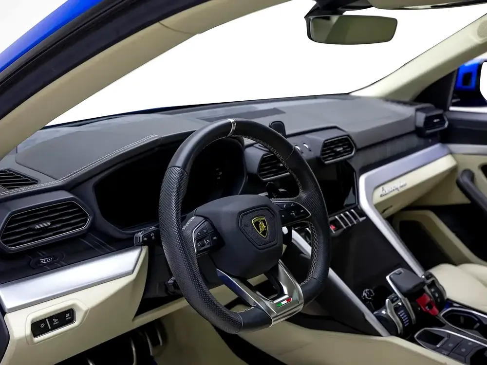 2019 | Lamborghini | Urus - Image 8