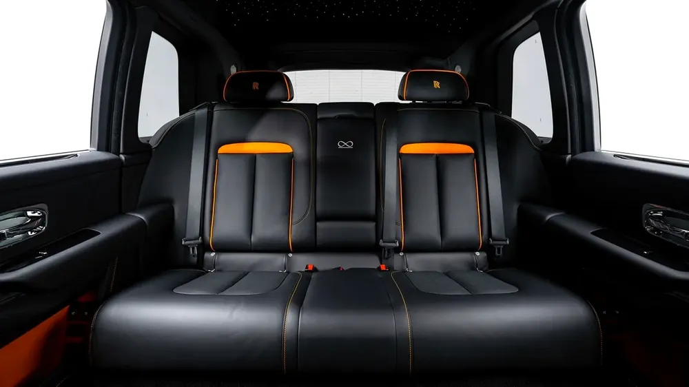Rolls-Royce Cullinan Black Badge - 2025 - GCC - Under Warranty and Service Contract - Image 15