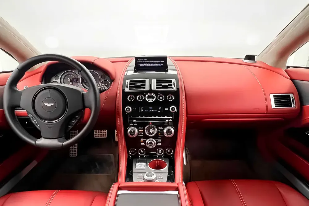 2014 ASTON MARTIN / GCC  / LOW MILEAGE / BANG AND OLUFSEN - Image 7