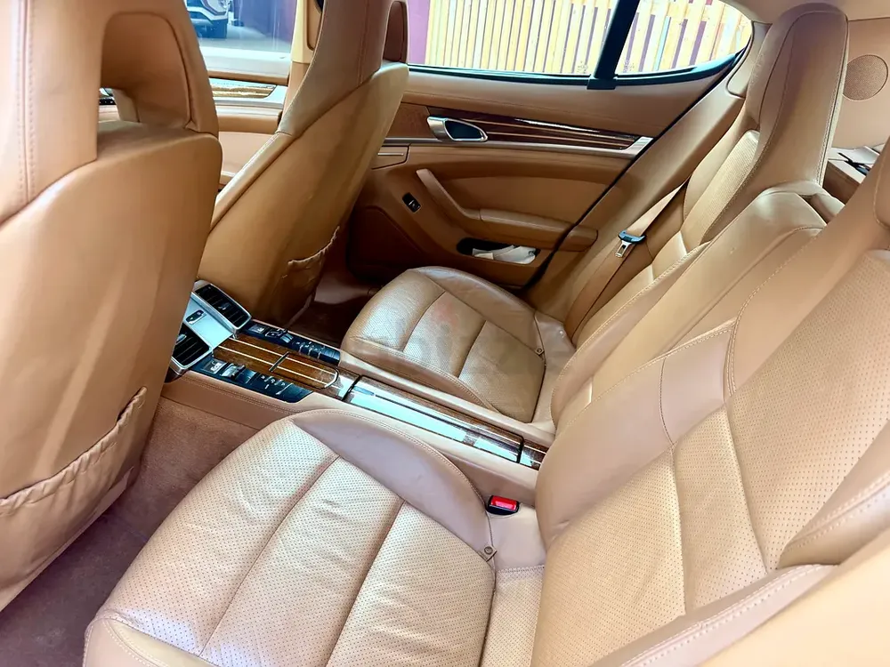 2012 Porsche Panamera 4 – V6 – GCC Specs – immaculate Condition - Image 11