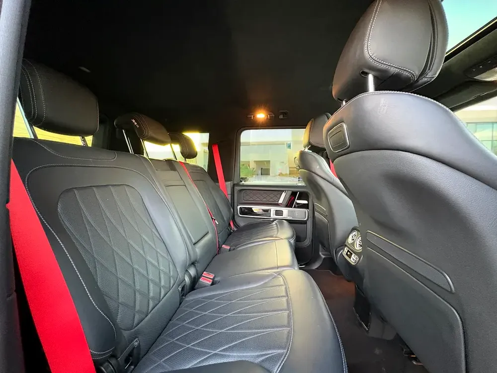 AED 8,960 P.M | 0% DOWN PAYMENT | MERCEDES-BENZ G63 AMG | 4.0L V8 BITURBO | 2022 - Image 18