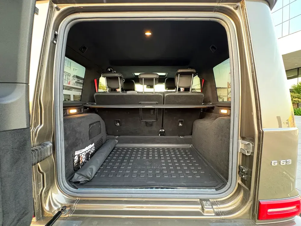AED 8,960 P.M | 0% DOWN PAYMENT | MERCEDES-BENZ G63 AMG | 4.0L V8 BITURBO | 2022 - Image 20