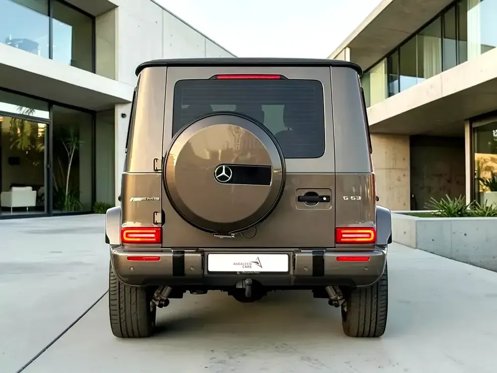 AED 8,960 P.M | 0% DOWN PAYMENT | MERCEDES-BENZ G63 AMG | 4.0L V8 BITURBO | 2022 - Image 4