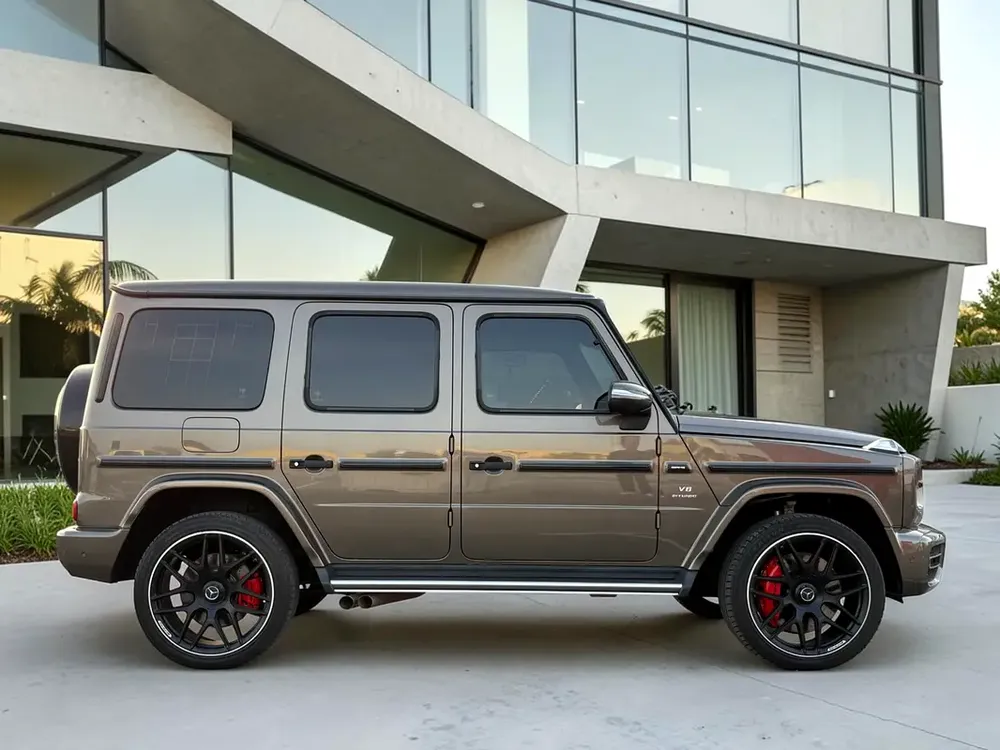 AED 8,960 P.M | 0% DOWN PAYMENT | MERCEDES-BENZ G63 AMG | 4.0L V8 BITURBO | 2022 - Image 7
