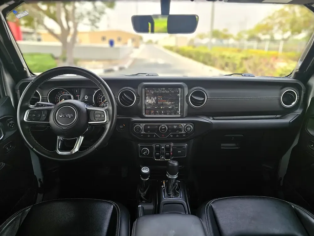 GCC 2022 Jeep Wrangler Sahara Unlimited Plus - Pristine Condition - Image 11