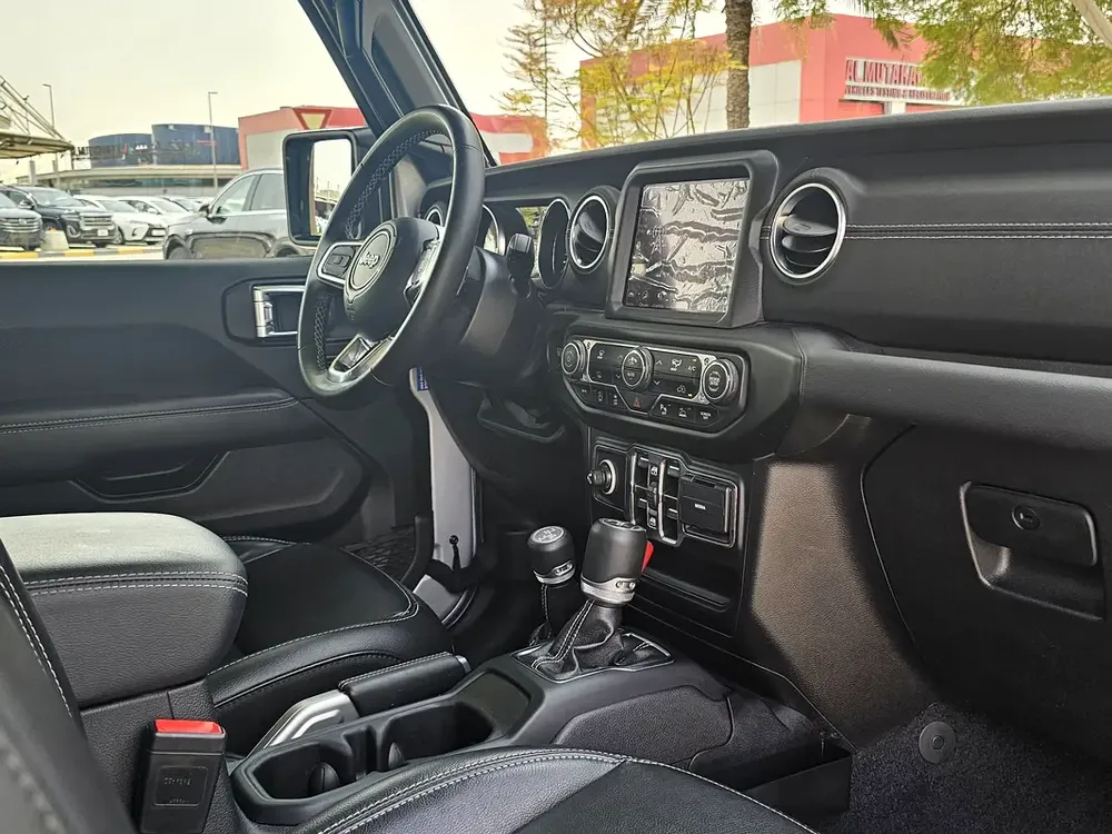 GCC 2022 Jeep Wrangler Sahara Unlimited Plus - Pristine Condition - Image 14