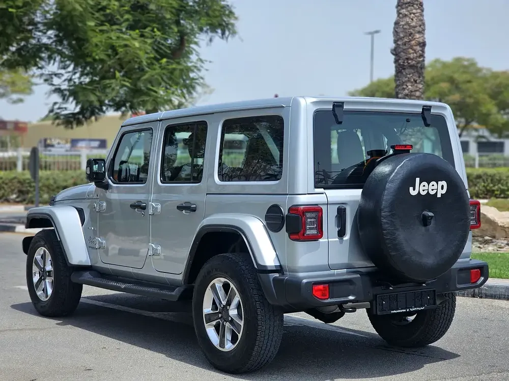 GCC 2022 Jeep Wrangler Sahara Unlimited Plus - Pristine Condition - Image 5