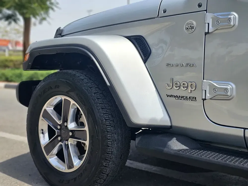 GCC 2022 Jeep Wrangler Sahara Unlimited Plus - Pristine Condition - Image 6