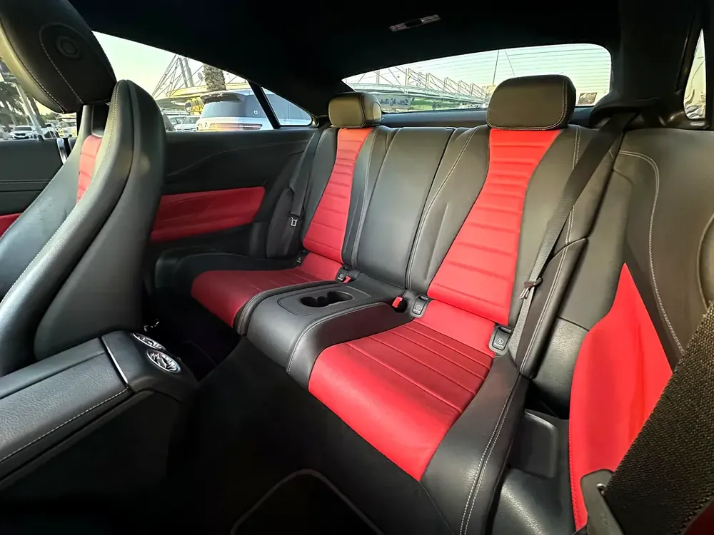 MERCEDES-BENZ E200 COUPE 2021 GCC UNDER WARRANTY FROM AGENCY GARGASH FULL SERVICE HISTORY - Image 7