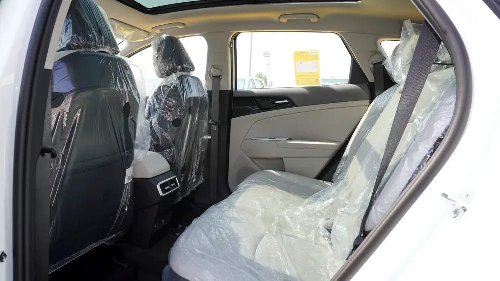 Kia Sportage 1.5L Turbo, Color White, Model 2025
 WITH Panoramic Roof, 360 Camera - Image 15