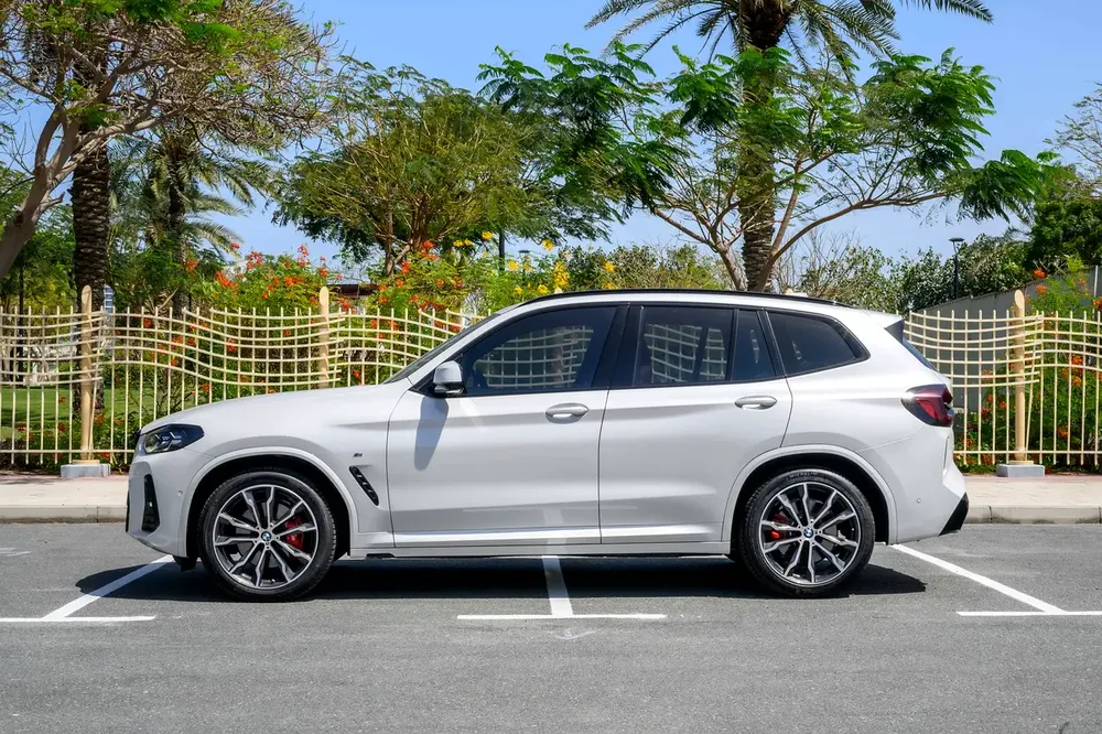 2024 BMW X3 xDrive30i M Sport - GCC Specs - Like New! - Image 10