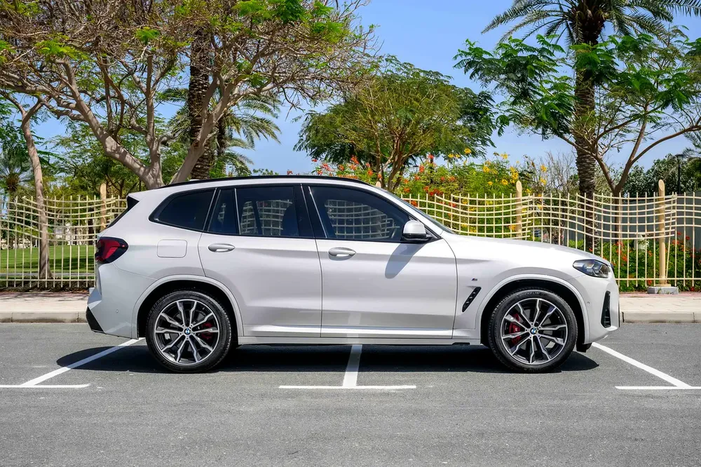 2024 BMW X3 xDrive30i M Sport - GCC Specs - Like New! - Image 5