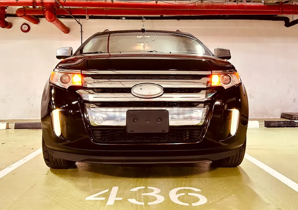 2014 Ford Edge SEL-AWD-immaculate condition inside and out-full service-100% Everything! - Image 7
