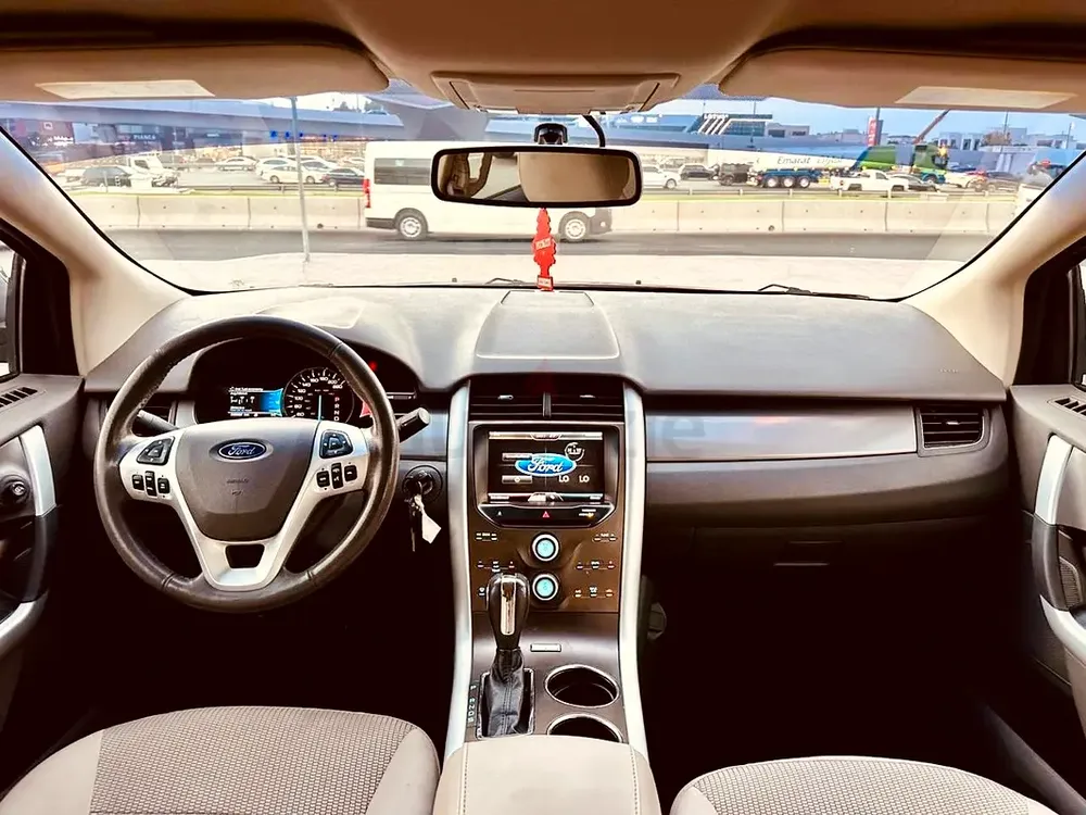 2014 Ford Edge SEL-AWD-immaculate condition inside and out-full service-100% Everything! - Image 9